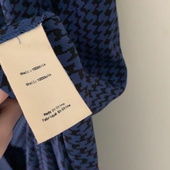 SOLD L’agence Cameron Shirt Dress Blue & Black Sz S 100% Silk Houndstooth - Picture 10 of 10